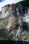 nor9 1.jpg (58638 byte)