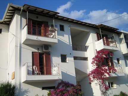 NIDRI LEFKADA