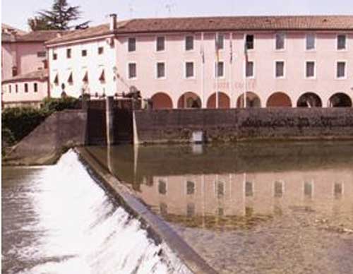Hotel,Hotel Cont�