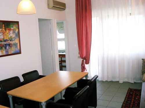 Stelluti Home